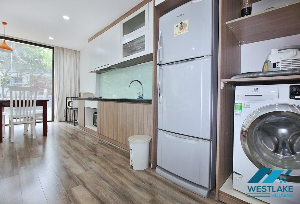 Nice 02-bedrooms apartment for rent in Tay Ho, Ha Noi