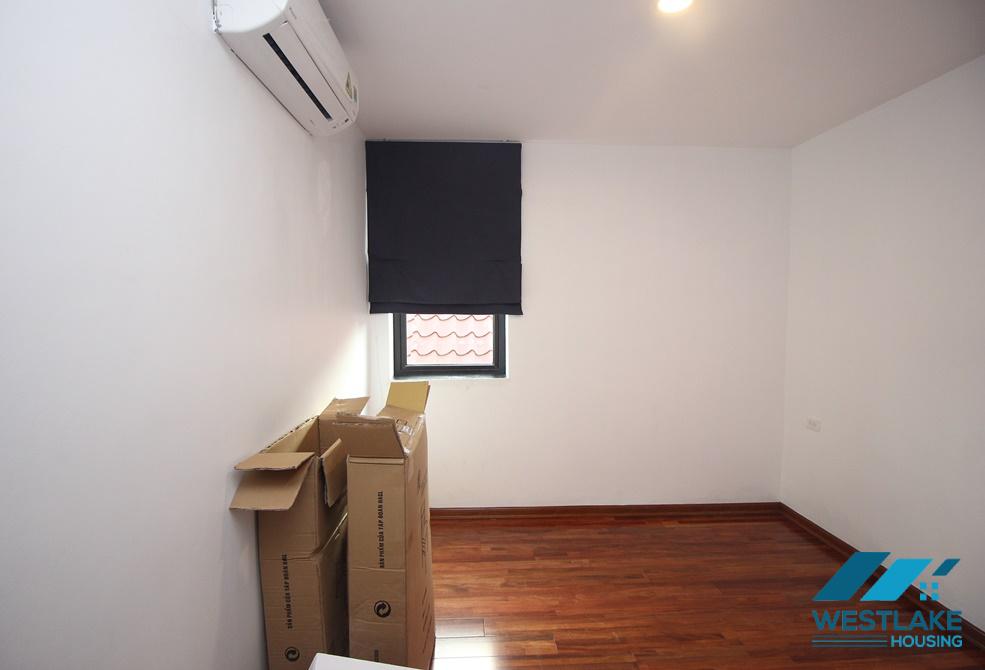 A beautiful lake view 3 bedroom apartment in Tay ho, Hanoi