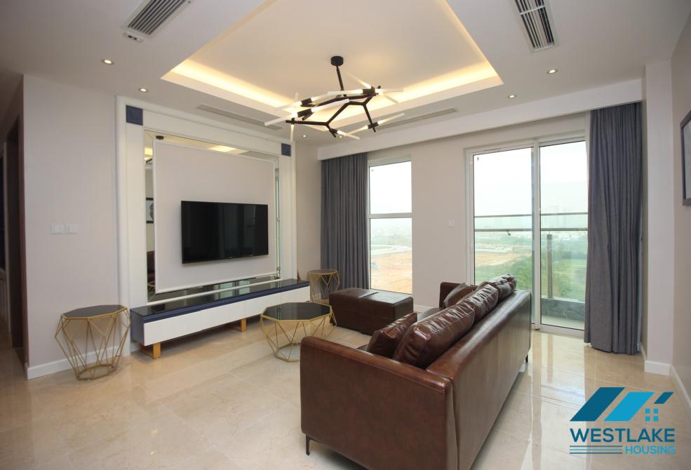  Căn hộ tuyệt đẹp có tầm nhìn ra sân golf cho thuê tại Ciputra