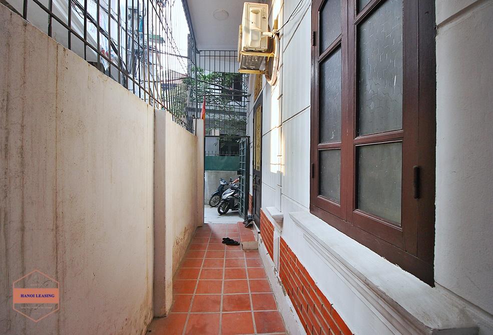 Lovely - Small house in Au Co st for rent
