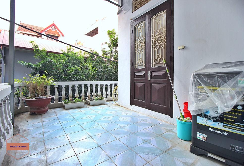 Lovely - Small house in Au Co st for rent