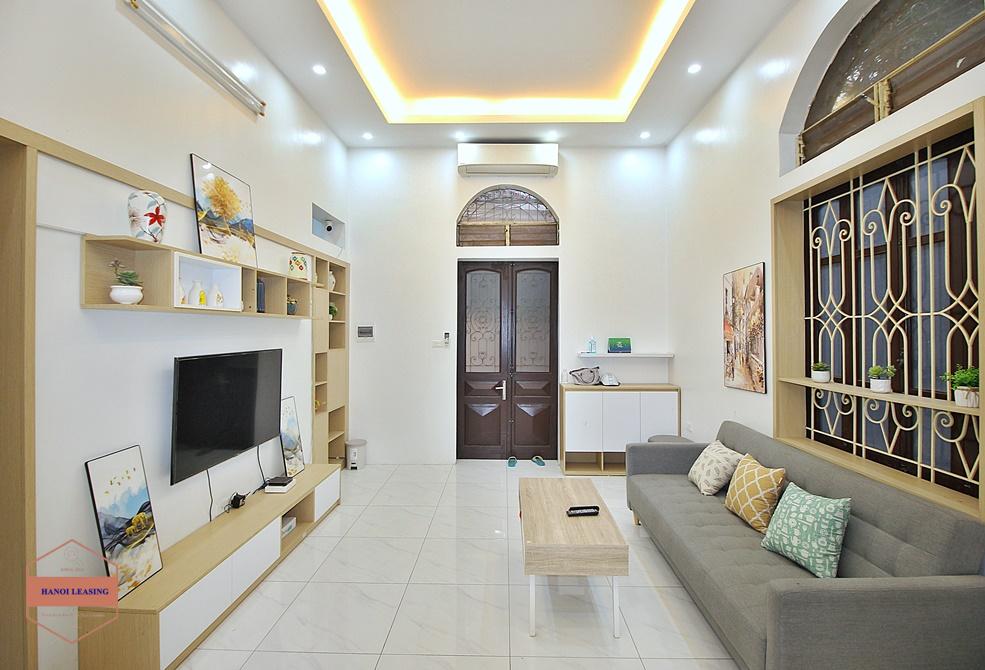 Lovely - Small house in Au Co st for rent