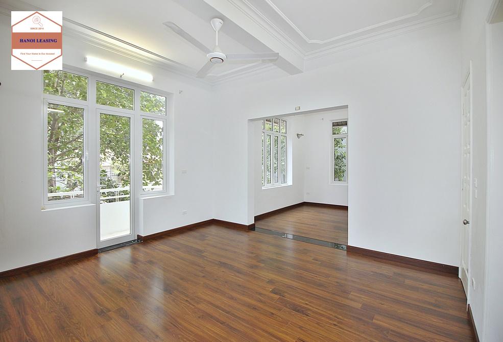 Unfurnished house with big yard for rent in To Ngoc Van st, Tay Ho