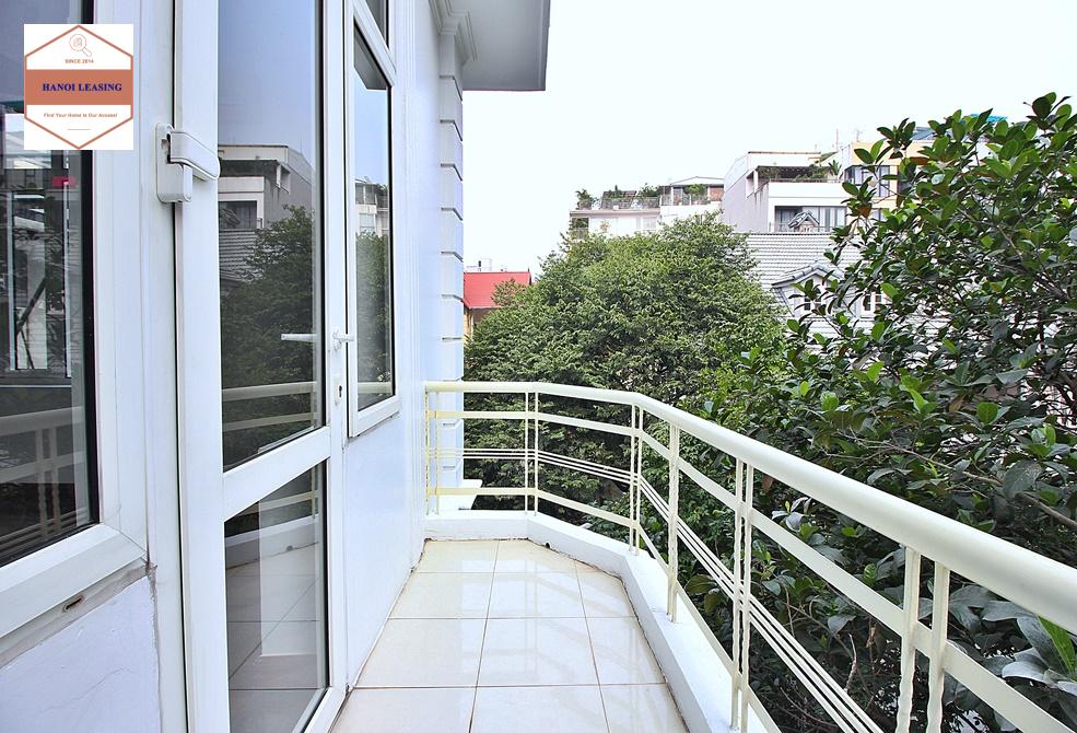 Unfurnished house with big yard for rent in To Ngoc Van st, Tay Ho