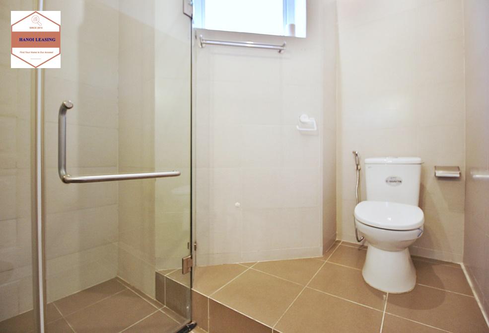 Unfurnished house with big yard for rent in To Ngoc Van st, Tay Ho