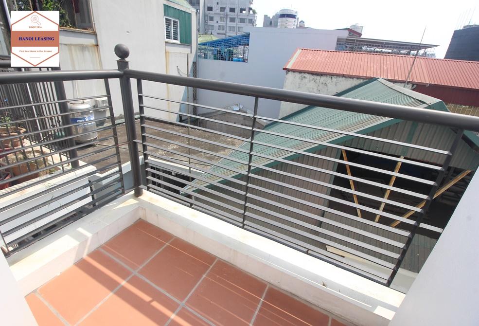 Amazing two bedrooms apartment with mordern equipment for rent in Tay Ho area