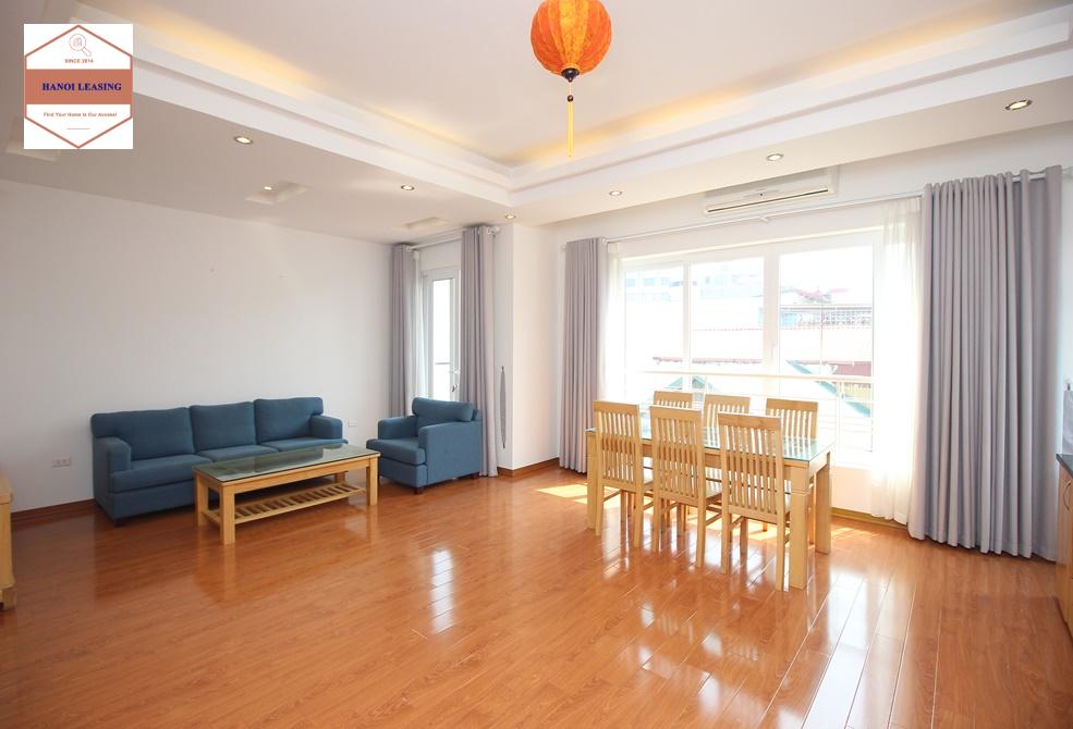 Amazing two bedrooms apartment with mordern equipment for rent in Tay Ho area