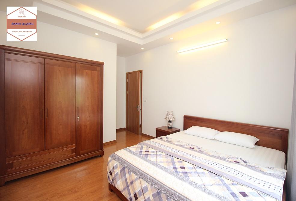 Amazing two bedrooms apartment with mordern equipment for rent in Tay Ho area