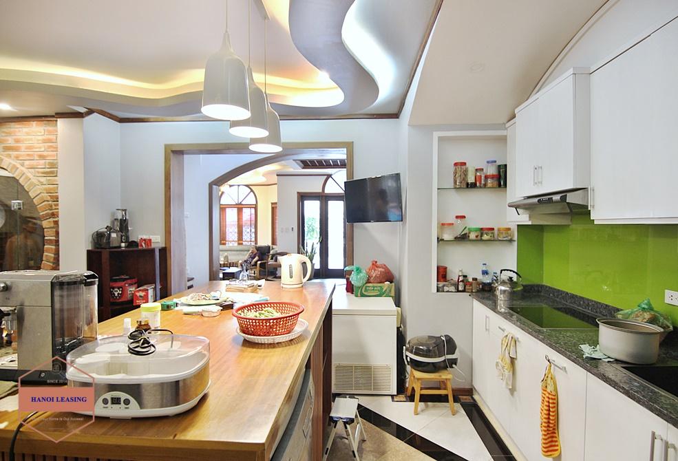 A gorgeous newly renovated villa for rent in Tay Ho, Ha Noi