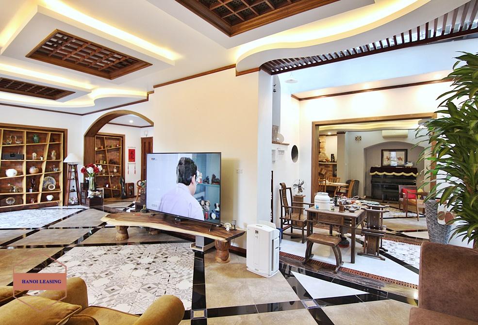 A gorgeous newly renovated villa for rent in Tay Ho, Ha Noi