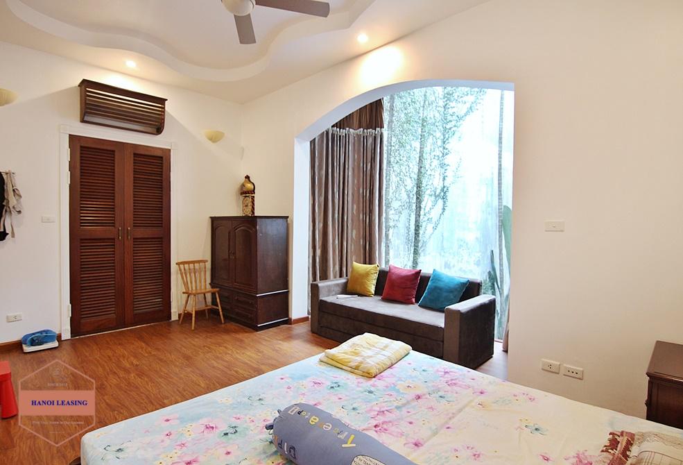 A gorgeous newly renovated villa for rent in Tay Ho, Ha Noi