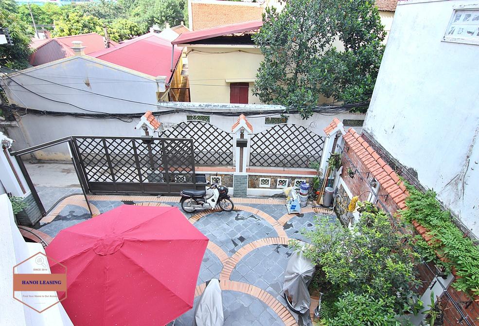 A gorgeous newly renovated villa for rent in Tay Ho, Ha Noi