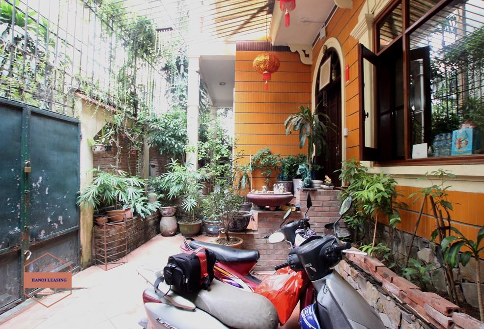 Beautiful house for rent with 4 floors in Tay Ho streest, Tay Ho district, Ha Noi