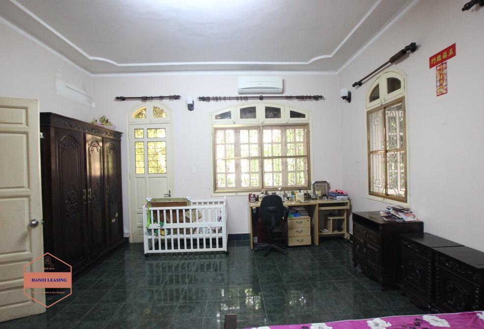 Beautiful house for rent with 4 floors in Tay Ho streest, Tay Ho district, Ha Noi