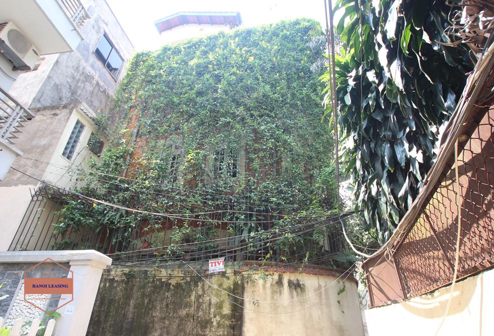 Beautiful house for rent with 4 floors in Tay Ho streest, Tay Ho district, Ha Noi