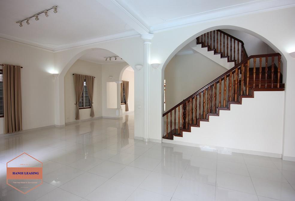 Spacious house with swimming pool for rent in Tay Ho, Hanoi