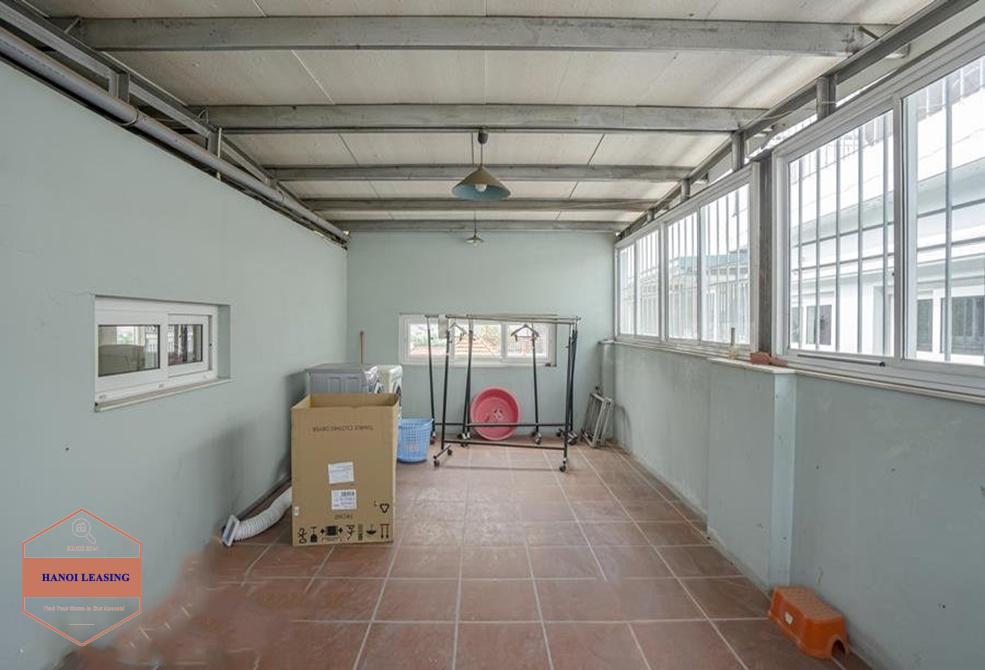 A lovely, spacious 5 story house for rent on To Ngoc Van, Tay Ho