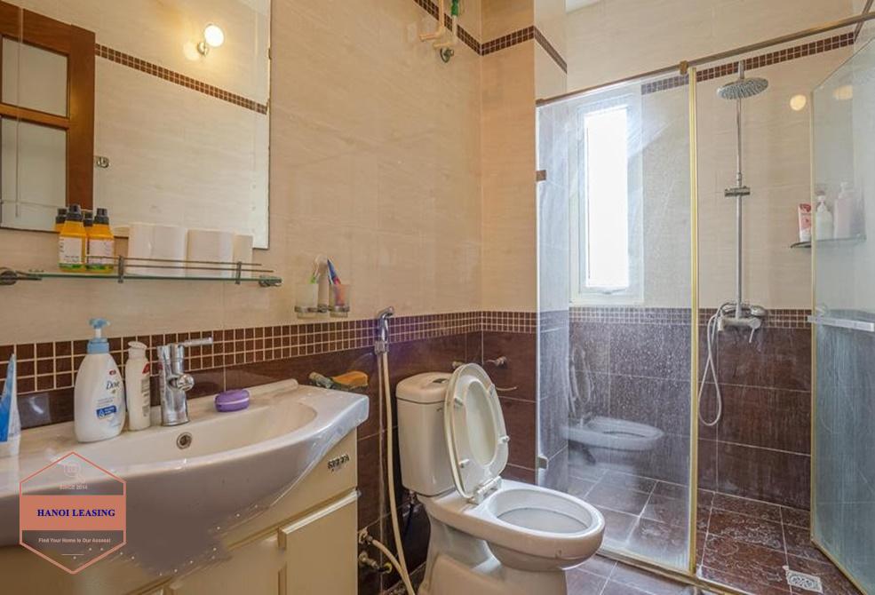 A lovely, spacious 5 story house for rent on To Ngoc Van, Tay Ho