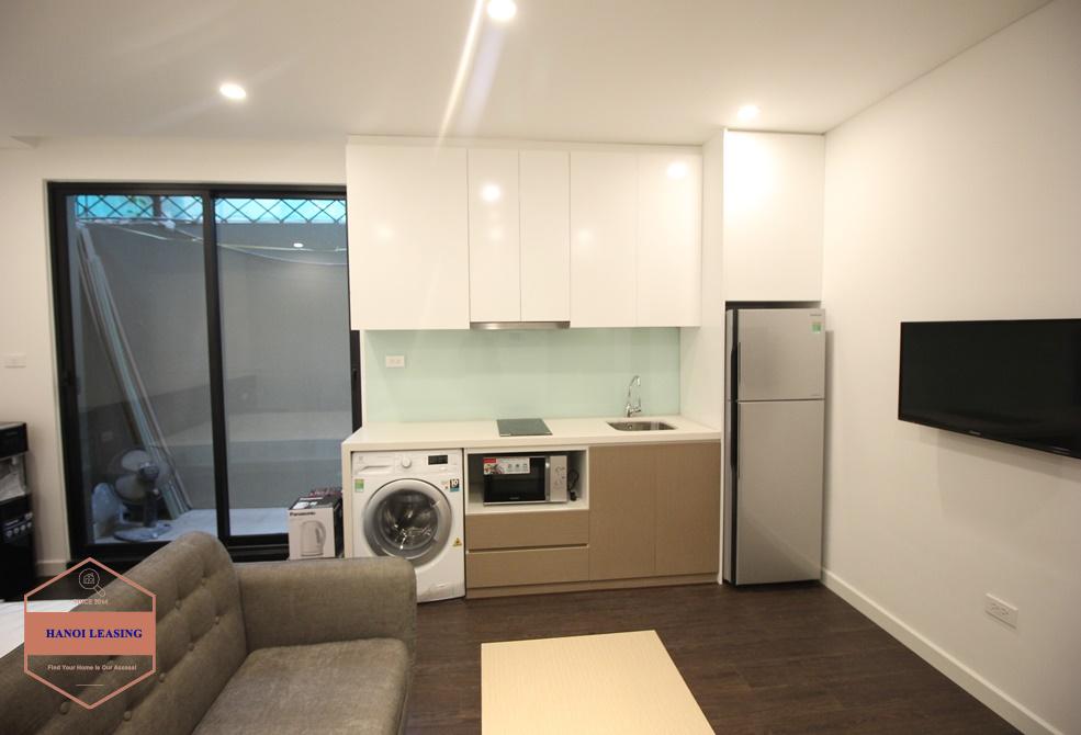 Modern ground floor studio for rent in Tay Ho