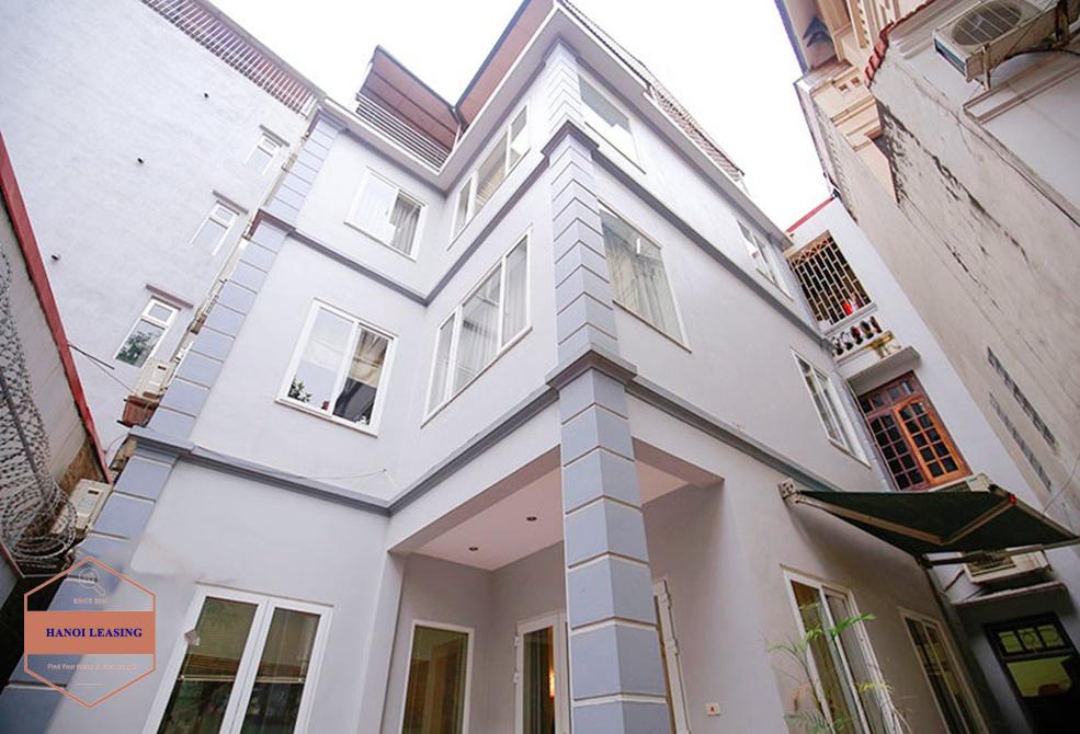 Unfurnished house with front yard for rent in To Ngoc Van st, Tay Ho
