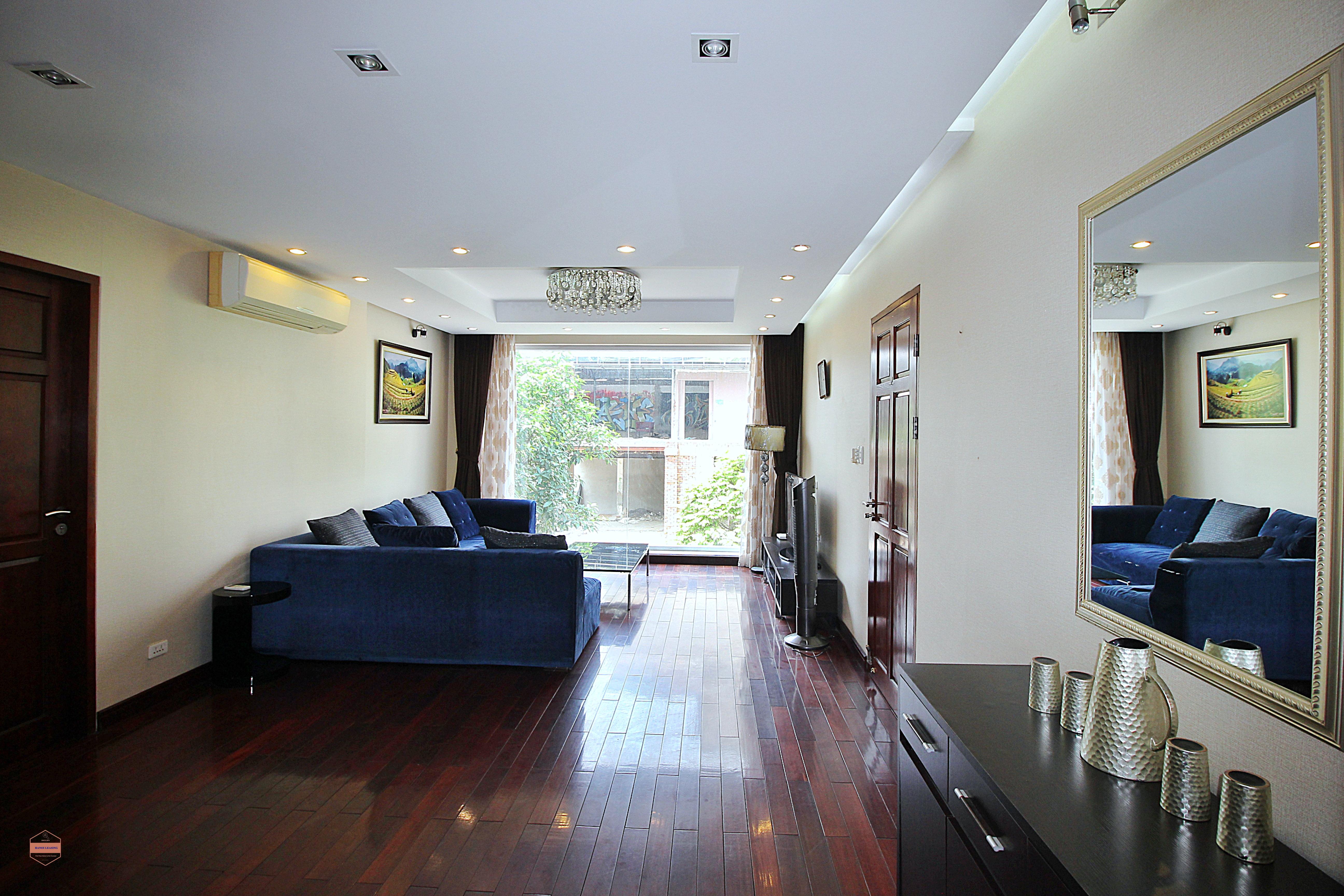 A good price 2 bedroom apartment in To ngoc van