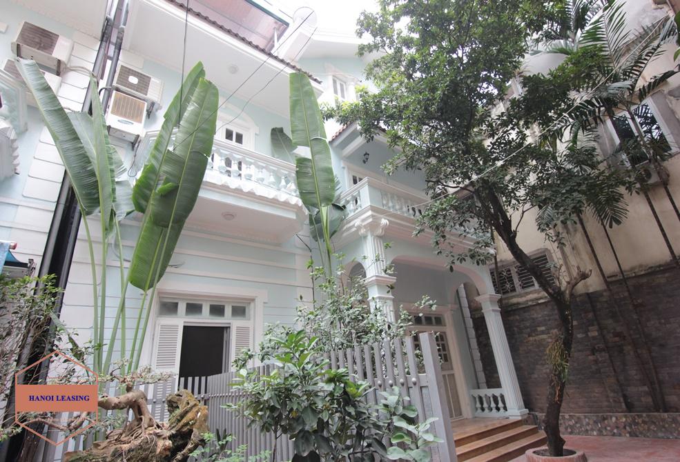 Lovely house with large court yard to rent in To Ngoc Van, Tay Ho