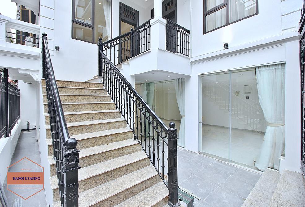 Vintage 4 bedrooms house for rent in Tay Ho, Hanoi