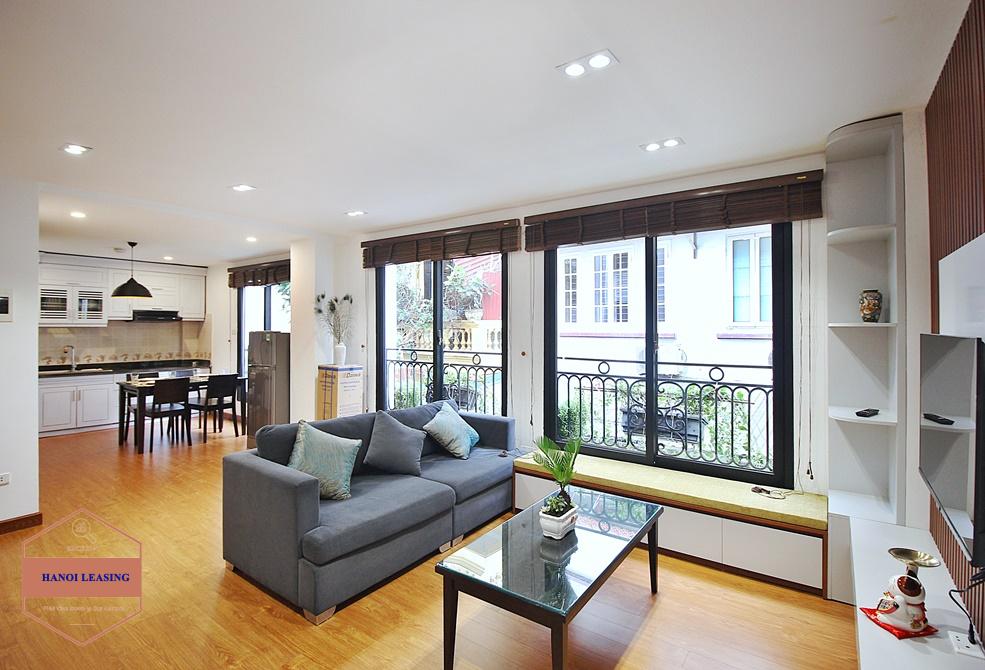 Japaness style apartment for rent in Xuan Dieu st, Tay Ho, Ha Noi