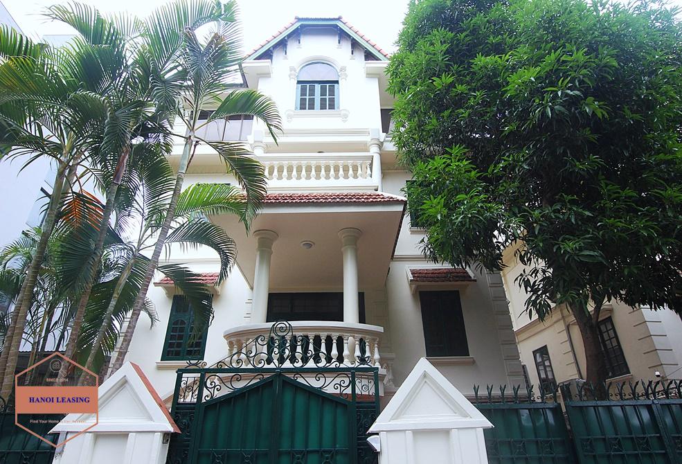 Lovely house with courtyard and garage for rent on To Ngoc Van, Tay Ho, Hanoi