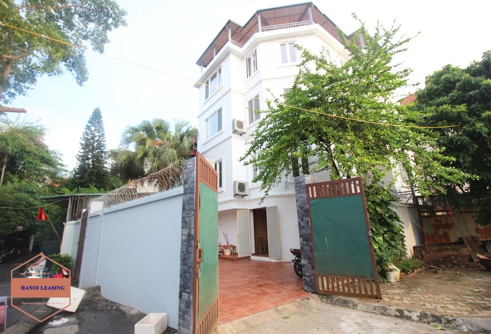 Most beatifully situated lakeside mansion for rent in Tay Ho