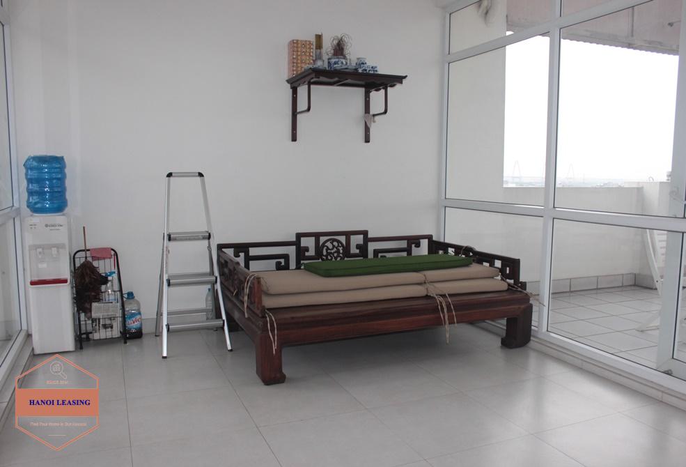 Beautiful and high quality apartment with two bedrooms for rent in Tay Ho, Hanoi Beautiful and high quality apartment with two bedrooms for rent in Tay Ho, Hanoi