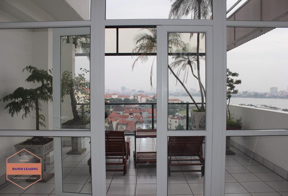 Beautiful and high quality apartment with two bedrooms for rent in Tay Ho, Hanoi Beautiful and high quality apartment with two bedrooms for rent in Tay Ho, Hanoi