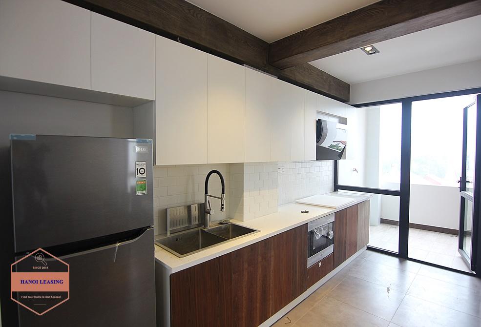 Modern 2 bedrooms apartment for rent on Dang Thai Mai, Tay Ho