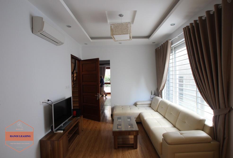 02 bedrooms with natural light apartment for lease in Dang Thai Mai street, Tay Ho, Hanoi
