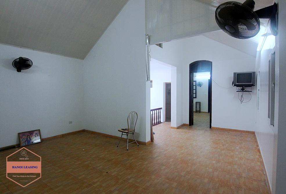 A good house for rent on Dang Thai Mai street, Tay Ho, Hanoi A good house for rent on Dang Thai Mai street, Tay Ho, Hanoi