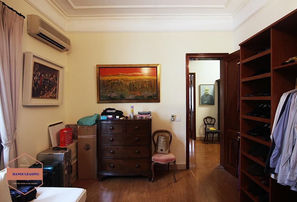 Nice house with swimming pool for rent in Dang Thai Mai, Tay Ho, Hanoi Nice house with swimming pool for rent in Dang Thai Mai, Tay Ho, Hanoi