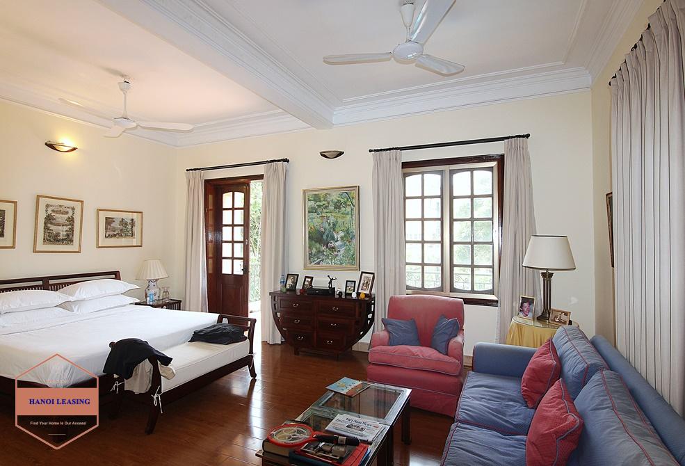 Nice house with swimming pool for rent in Dang Thai Mai, Tay Ho, Hanoi Nice house with swimming pool for rent in Dang Thai Mai, Tay Ho, Hanoi