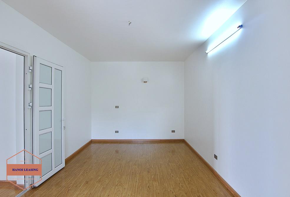 Lake view and unfurniture house for rent in Tay Ho area Lake view and unfurniture house for rent in Tay Ho area