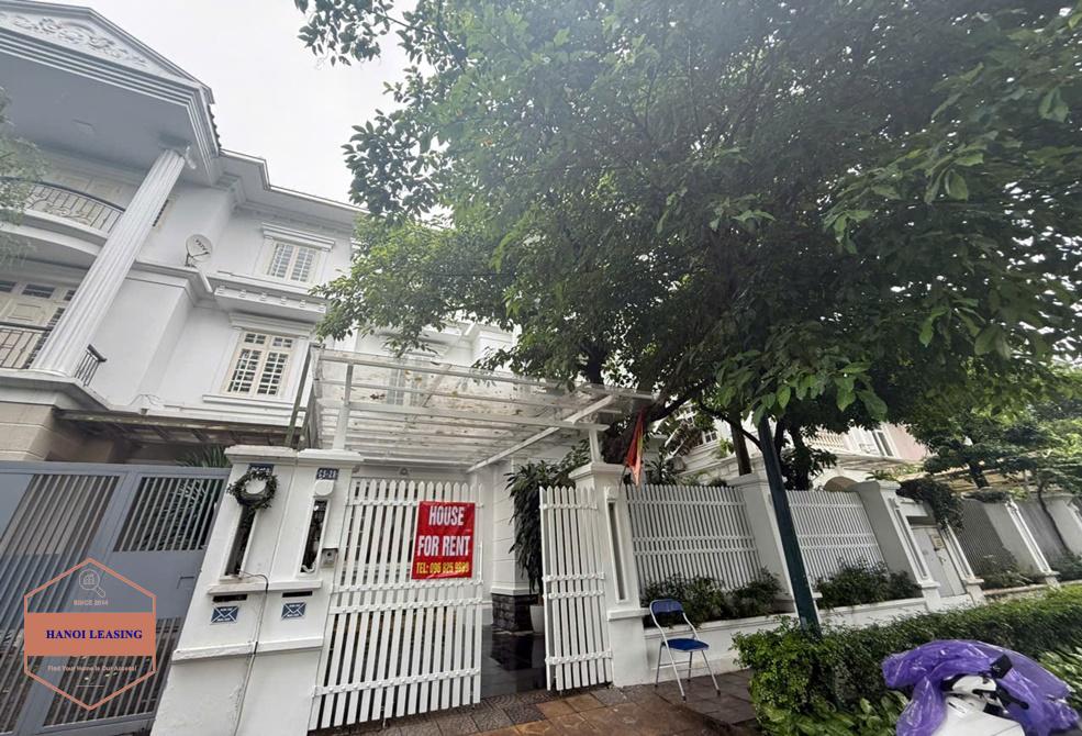 Fully furnished house for rent in C5 Block, Ciputra, Tay Ho, Ha Noi