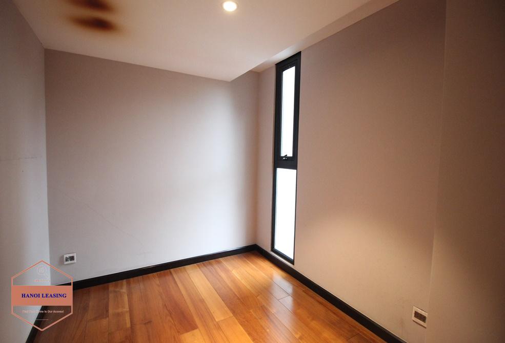 3 Bedrooms apartment for rent in Tran Hung Dao st, Hai Ba Trung district 3 Bedrooms apartment for rent in Tran Hung Dao st, Hai Ba Trung district