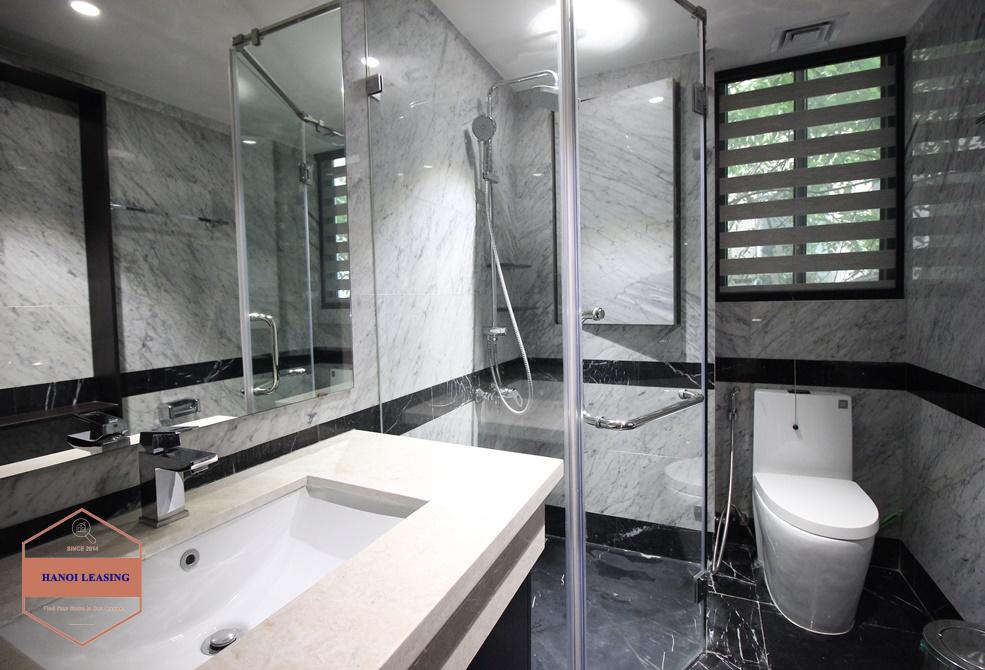 3 Bedrooms apartment for rent in Tran Hung Dao st, Hai Ba Trung district 3 Bedrooms apartment for rent in Tran Hung Dao st, Hai Ba Trung district