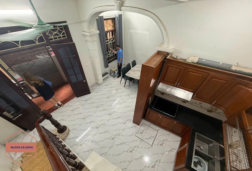 Small house for rent in Xuan dieu st, Tay Ho Small house for rent in Xuan dieu st, Tay Ho