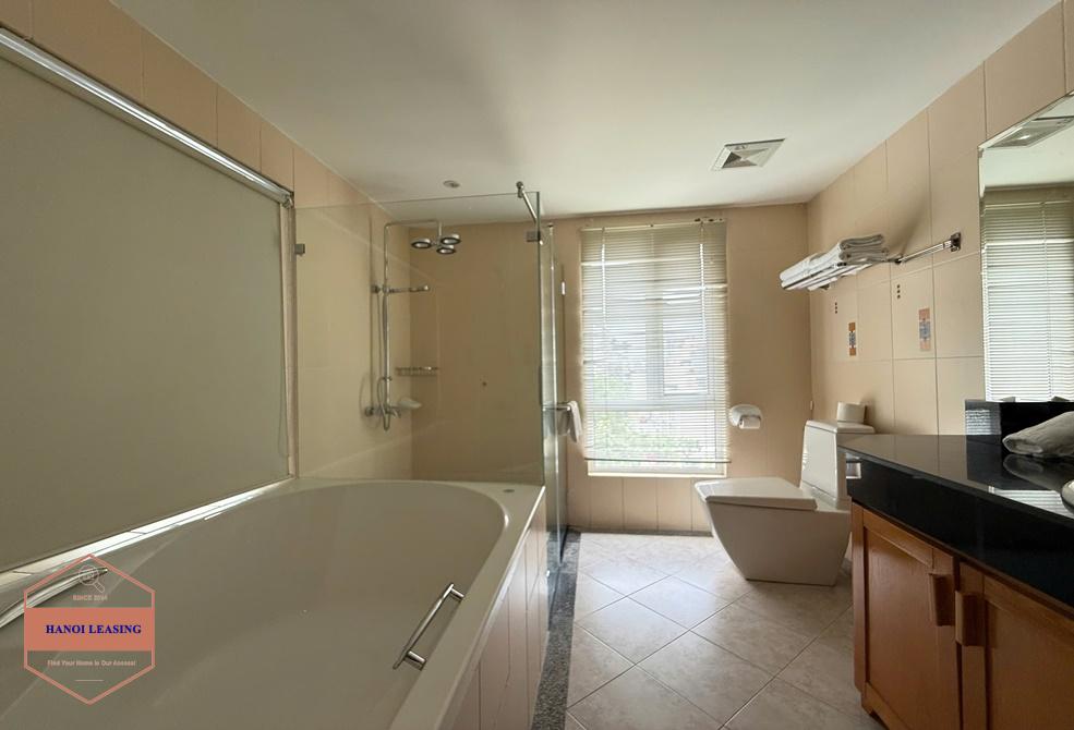 Big three bedrooms apartment for rent in Ha Hoi st, Hoan Kiem (Room 801) Big three bedrooms apartment for rent in Ha Hoi st, Hoan Kiem (Room 801)