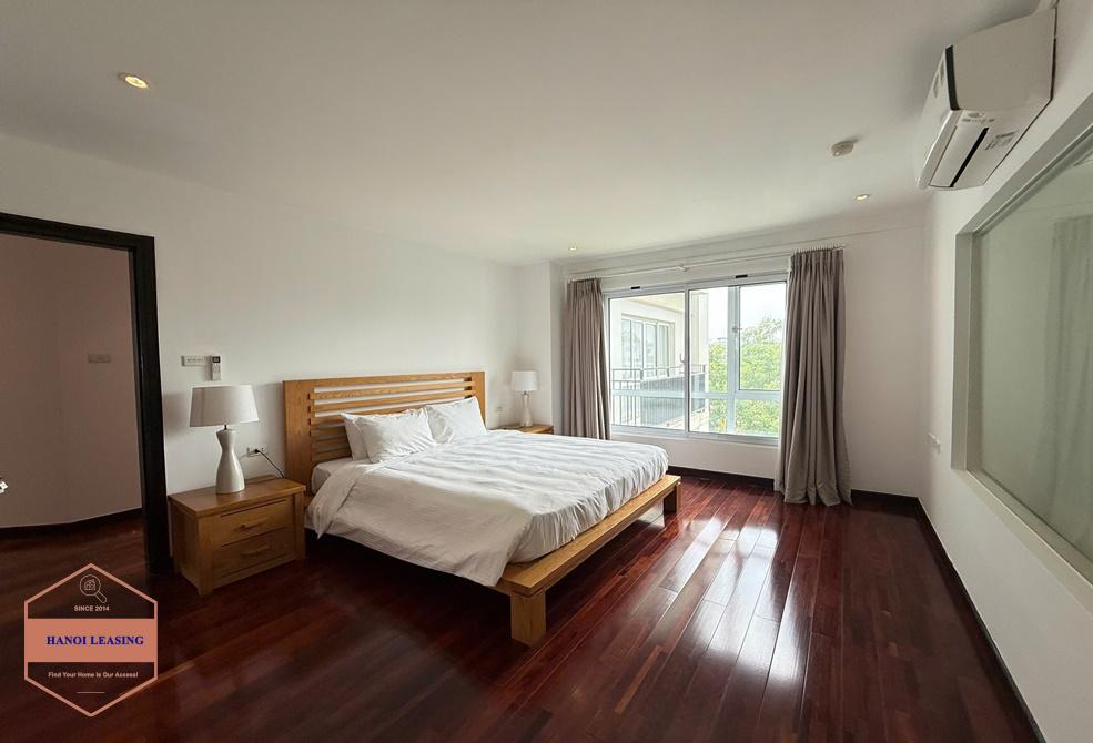 Big three bedrooms apartment for rent in Ha Hoi st, Hoan Kiem (Room 801) Big three bedrooms apartment for rent in Ha Hoi st, Hoan Kiem (Room 801)