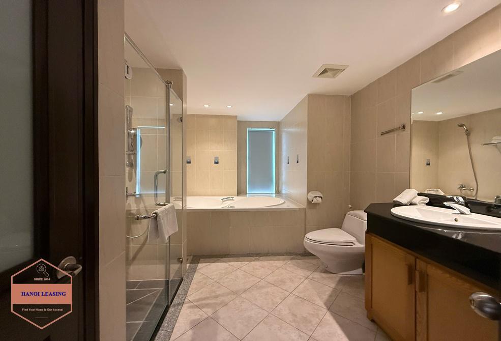 Big three bedrooms apartment for rent in Ha Hoi st, Hoan Kiem (Room 801) Big three bedrooms apartment for rent in Ha Hoi st, Hoan Kiem (Room 801)