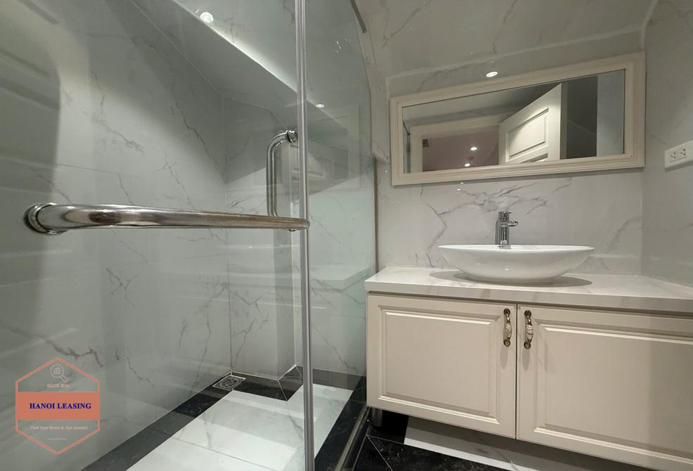 Penthouse apartment for rent in E4 Tower, Ciputra, Ha Noi Penthouse apartment for rent in E4 Tower, Ciputra, Ha Noi