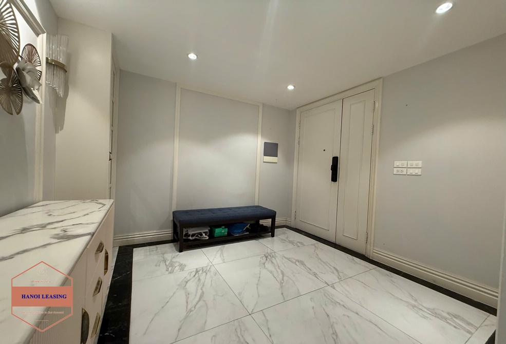 Penthouse apartment for rent in E4 Tower, Ciputra, Ha Noi Penthouse apartment for rent in E4 Tower, Ciputra, Ha Noi