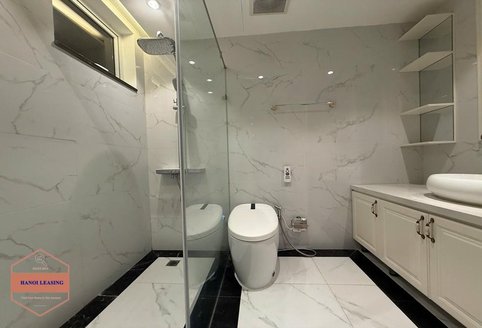 Penthouse apartment for rent in E4 Tower, Ciputra, Ha Noi Penthouse apartment for rent in E4 Tower, Ciputra, Ha Noi