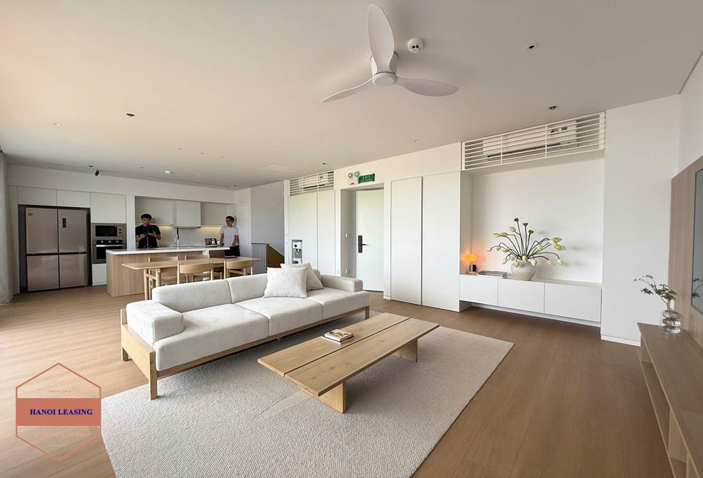 Duplex apartment with lake view for rent in Quang Khanh st, Tay Ho Duplex apartment with lake view for rent in Quang Khanh st, Tay Ho