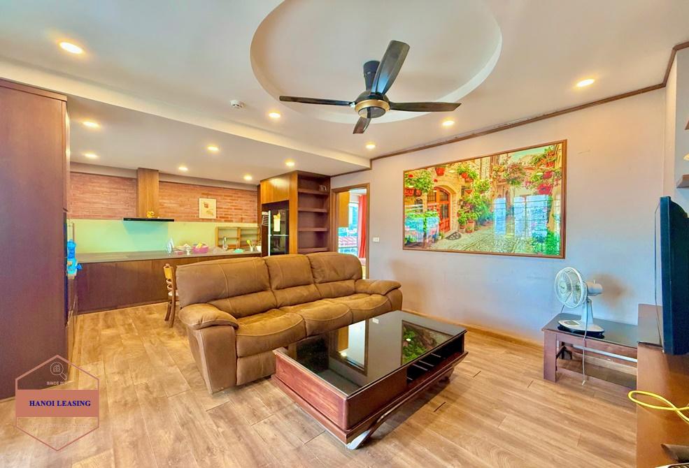 Penthouse apartment with 3 bedrooms for rent in Hoang quoc Viet, Cau Giay